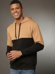 Campus Sutra Men Tan Colourblocked Hooded Cotton Sweatshirt