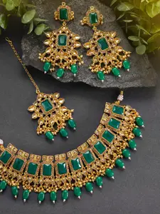 Peora Gold-Plated Green Kundan Choker Necklace Earring Maang Tika Jewellery Set