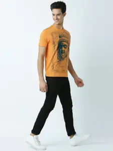 Huetrap Men Orange Printed Round Neck T-shirt
