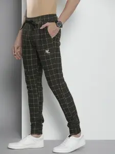 The Indian Garage Co Men Olive Checked Joggers