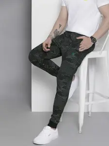 The Indian Garage Co Men Black and Grey Printed Slim Fit Joggers