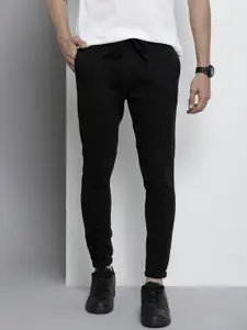 The Indian Garage Co Men Black Solid Joggers