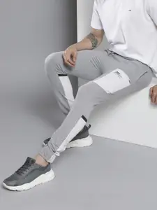 The Indian Garage Co Men Grey Melange & White Colourblocked Joggers