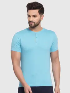SPORTO Men Blue Solid Slim Fit Cotton T-shirt