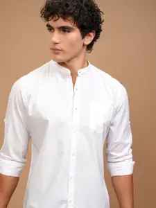 HIGHLANDER Men White Slim Fit Casual Shirt