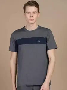 Wildcraft Men Grey Extended Sleeves Applique T-shirt