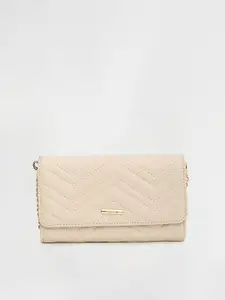 Ginger by Lifestyle Women Off White Textured Synthetic Wallets