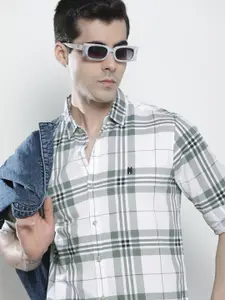 The Indian Garage Co Men White Checked Casual Shirt