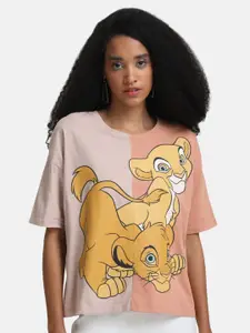 Kazo Women Brown & Pink Lion King Printed Drop-Shoulder Sleeves Oversized T-shirt