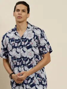 Hancock Men Navy Blue & Grey Relaxed Floral Printed Casual Shirt