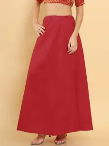 Soch Women Red Solid Shapewear