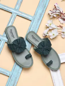 Shoestail Women Green One Toe Flats with Bows