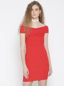 Veni Vidi Vici Women Red Self-Design Sheath Dress