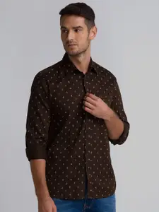 Parx Men Brown Slim Fit Printed Casual Shirt