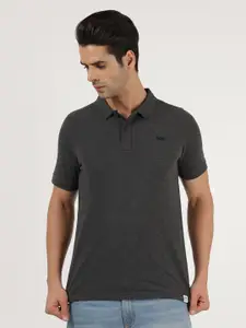 Lee Men Grey Polo Collar Slim Fit T-shirt