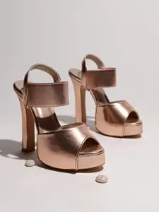 Shoetopia Gold-Toned Textured Party Block Sandals