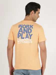 Lee Men Pink Slim Fit T-shirt