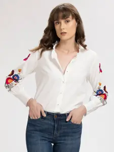 SHAYE Women White Smart Casual Shirt