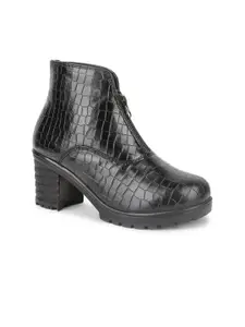 VALIOSAA Women Black  Textured Heeled Winter Boots