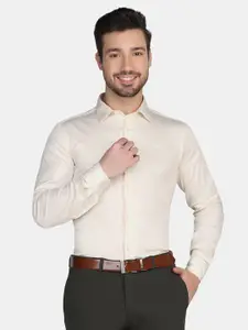 Blackberrys TechPro Collection Men Cream-Coloured Slim Fit Casual Shirt