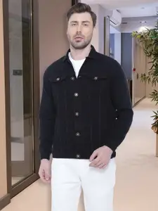 Kuons Avenue Men Black Striped Crop Denim Jacket