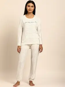 Triumph Lounge Me 10 X Women Printed Long Sleeve Organic Cotton Night suit