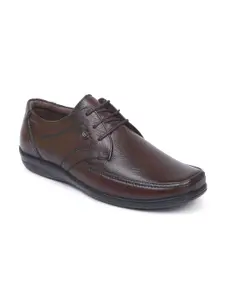 Zoom Shoes Men Brown Solid Leather Formal Derby Shoes