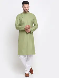 KRAFT INDIA Men Solid Pure Cotton Straight Kurta with Pyjamas