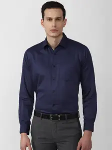 Van Heusen Men Navy Blue Solid Cotton Formal Shirt