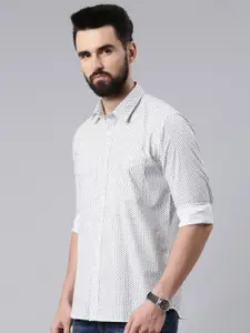 Kryptic Men White Smart Printed Casual Shirt
