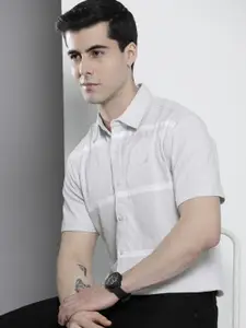 Nautica Men Classic Regular fit Striped Casual Shirt