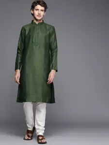 Manyavar Men Olive Green Solid Kurta with Churidar