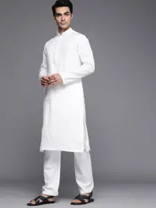 Manyavar Men White Solid Kurta with Pyjamas