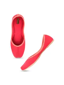 DESI COLOUR Women Ethnic Mojaris Flats