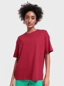 Bewakoof Women Red Cotton Drop-Shoulder Sleeves Oversized T-shirt
