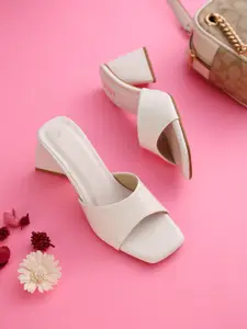 GNIST White Textured Block Sandals