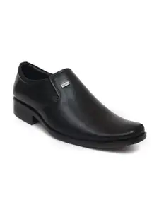 Zoom Shoes Men Black Solid Leather Formal Slip-On Shoes