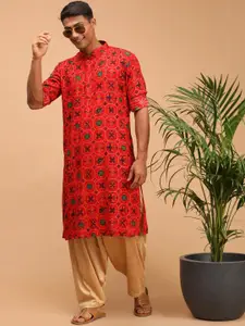 VASTRAMAY Men Bandhani Printed Regular Kurta with Patiala