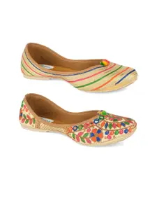 DESI COLOUR Pack Of 2 Women Striped Ethnic Mojaris with Bows Flats