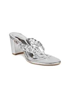 Inc 5 Women Silver-Toned Textured Block Sandals
