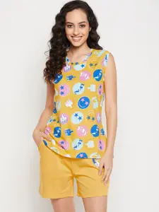 Clovia Women Emoji Printed Pure Cotton Top & Shorts