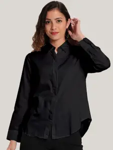Indietoga Women Plus Size Black Solid Slim Fit Cotton Formal Shirts