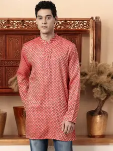 TATTVA Men Red Geometric Thread Work Kurta