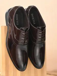 INVICTUS Men Brown Formal Oxfords