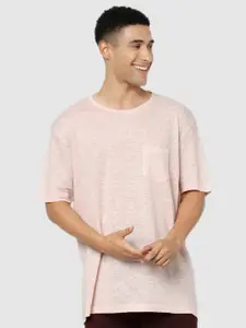 Celio Men Peach-Coloured Solid Linen Regular Fit T-shirt
