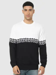 Celio Men Black & White Printed Pullover