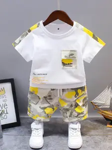 Googo Gaaga Kids-Boys White & Yellow Printed Pure Cotton T-shirt with Shorts