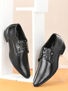 VIV Men Black Solid Formal Derbys Shoes