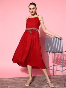 Sangria Women  Red Solid Spaghetti Straps Dress