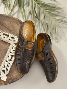 VIV Men Brown Shoe-Style Sandals